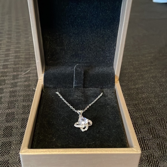 18” sterling silver necklace with Pendent New - Picture 9 of 16